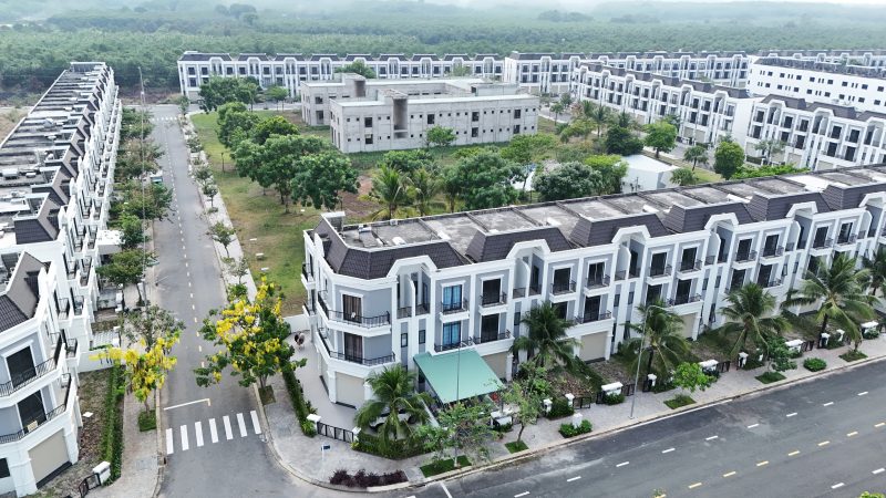 Phúc An Garden là một trong những dự án đầy đủ pháp lý thu hút các nhà đầu tư. 