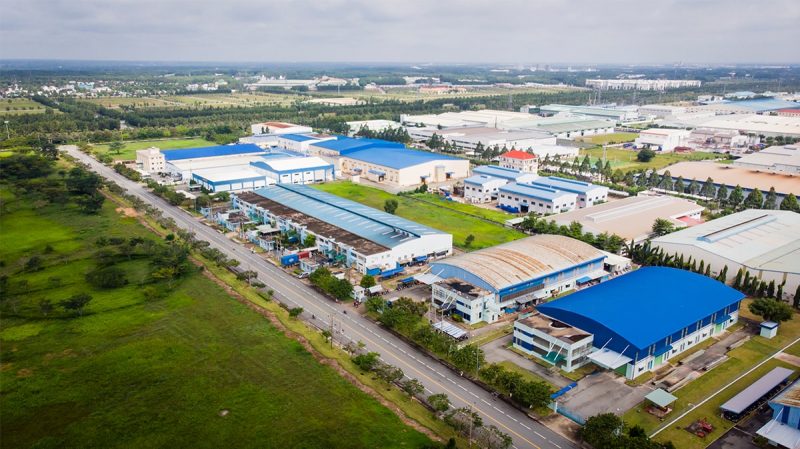 Dự án Bella Vista nằm giữa các KCN 