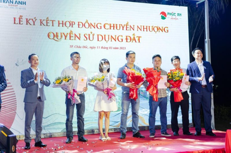 Lễ ký kết hợp đồng chuyển nhượng quyền sử dụng đất dự án Phúc An Asuka
